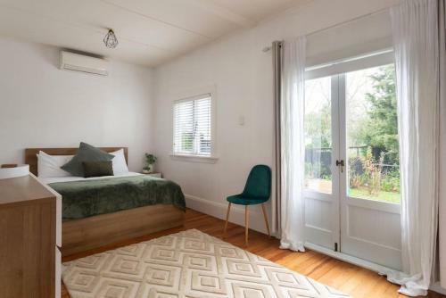 Quiet Herne Bay Home With 2 Bedrooms