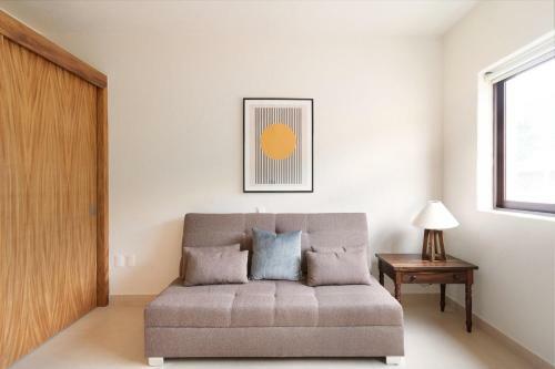Spacious 3 Bedroom Villa With Free Parking