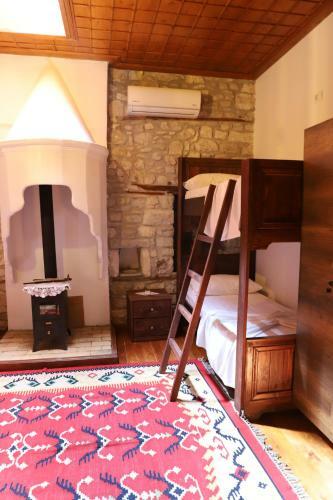 Villa Athina In Berat Castle - Since 1741