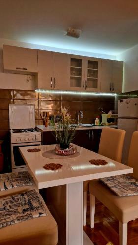 Apartamento Stan Orhideja Lukavica