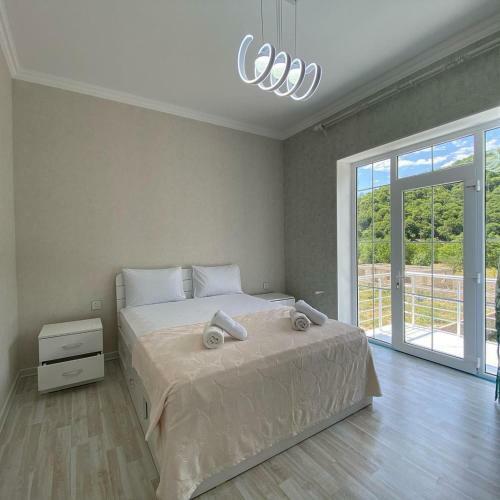 Victoria Secret White Villa