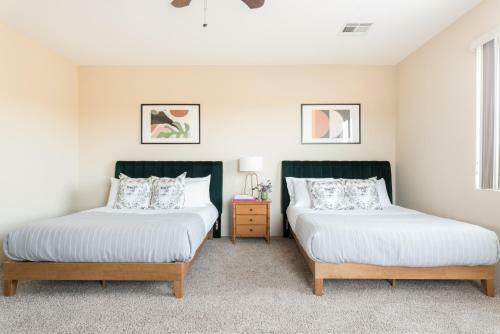Sunbeam By Avantstay Elegant, Private Desert Home W Infinity Pool, Spa & View