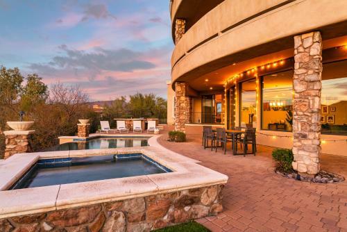 Sunbeam By Avantstay Elegant, Private Desert Home W Infinity Pool, Spa & View