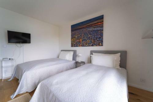 Swiss Blue Residence. Apartment Lake Paradise