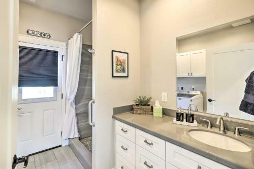 Sunny Flagstaff Home With Natl Forest Access!