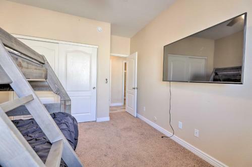 Luxury Gilbert Retreat With Private Pool And Bar!