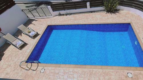 Stay : Sunny Bay Villa