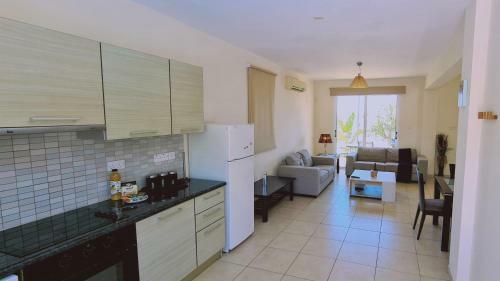 Stay : Sunny Bay Villa