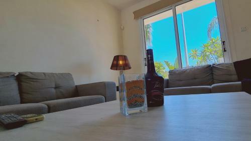 Stay : Sunny Bay Villa