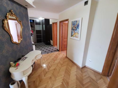 Apartamento Stan Tuzla 100m2 Mejdan