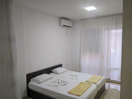 Vacation Home In Vlore Lungomare Promenade Area