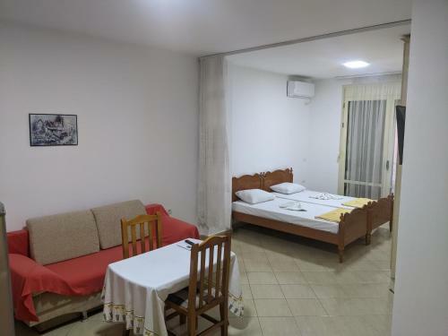 Vacation Home In Vlore Lungomare Promenade Area