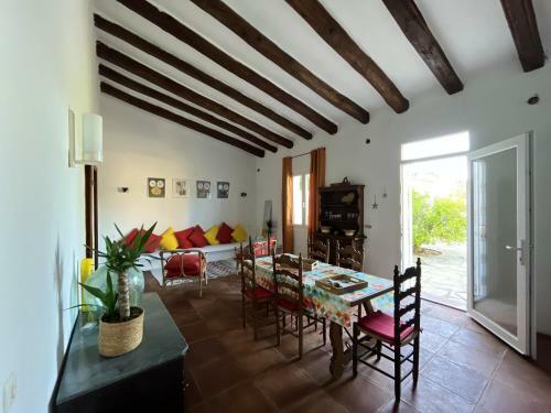 3 Bedrooms House With Shared Pool Terrace And Wifi At Albinyana