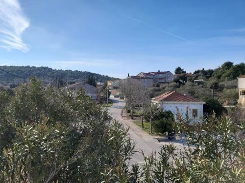 Apartment Luka 2