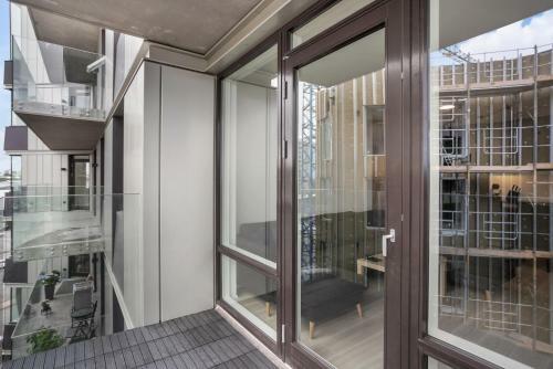 Apartamento Modern 2-bedroom Apt. - Free Parking And A Balcony