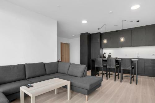 Apartamento Modern 2-bedroom Apt. - Free Parking And A Balcony