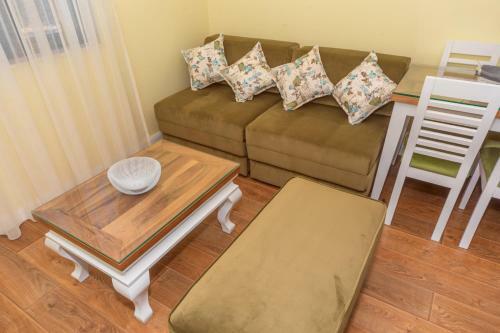 Apartamento Olive Hilltop Velembusi