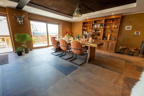 Hostal Green & Breakfast Chambres Et Table D'h�te