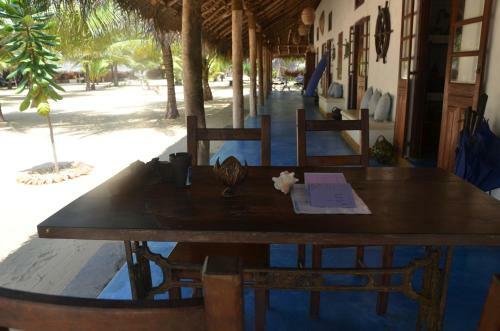 Hotel Dolphin Beach