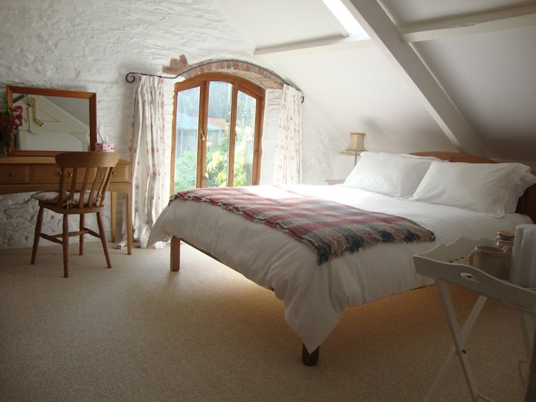 Bed & Breakfast Church Barn