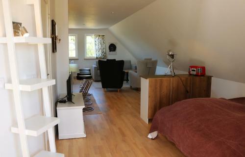 Functional And Cozy Apartment At Abbekas Golf Course