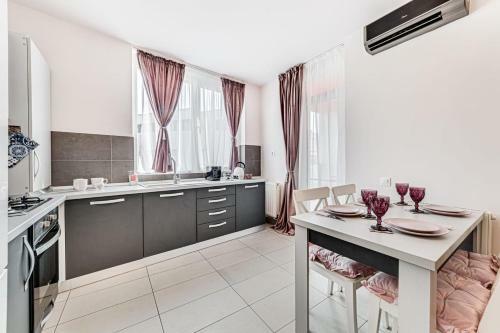 Ari Rose Apartment In Complexul Ared Kaufland