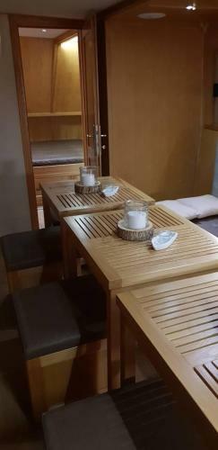 Free Room Boat Apartment