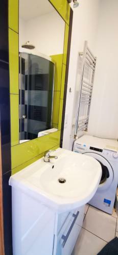 S?oneczny Apartament Blisko Jeziora I G�r