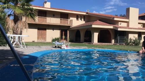 Villa Tresmarias