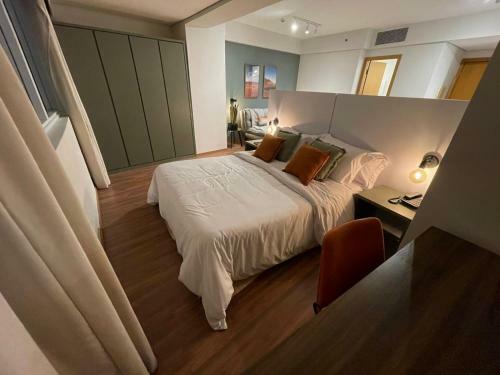 Hotel Loft Completo Em Alphaville Piscina E Academia