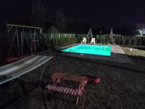 Vikendica UNA Na Drini