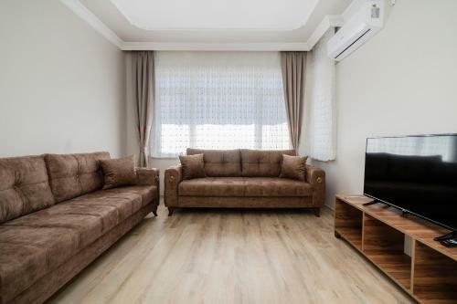 Spacious Apartment In The Historical Center Of Bursa