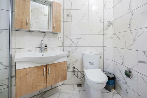 Spacious Apartment In The Historical Center Of Bursa