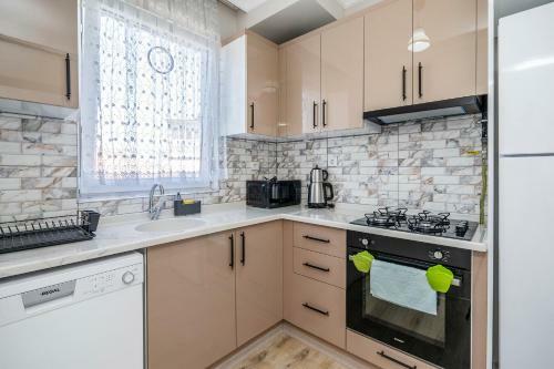 Spacious Apartment In The Historical Center Of Bursa