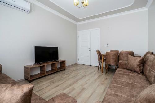 Spacious Apartment In The Historical Center Of Bursa