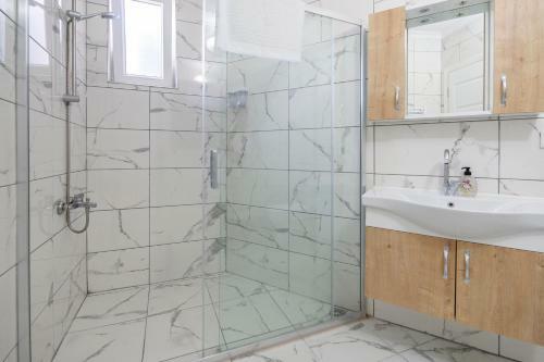 Spacious Apartment In The Historical Center Of Bursa