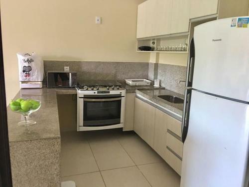 Flat Terreo No Canarius Resort Gravat� - 2 Suites E Varanda
