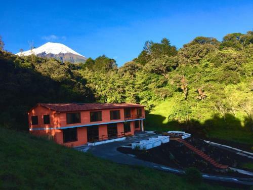 Hotel Pueblo Del Mundo