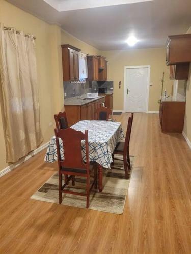 Apartment In Georgetown