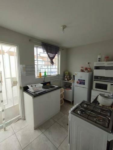 Casa Totalmente Amoblada En Pimentel