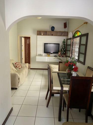 Casa Confort�vel Com Excelente Localiza��o