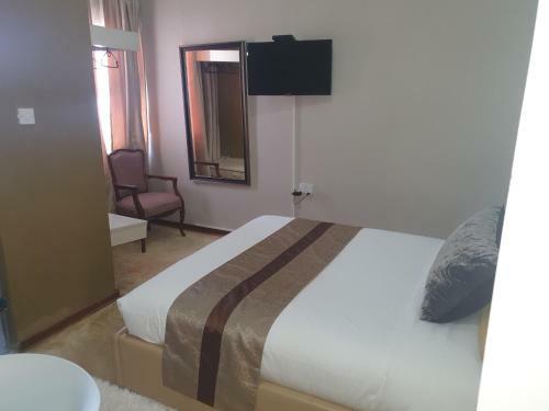 Bed & Breakfast Luxlucive Guest House