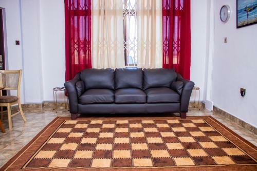 Tantra Grande Apartments