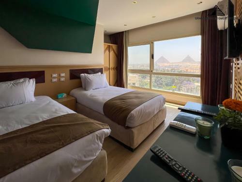 Hostal Grand Museum Guest House, Pyramids View