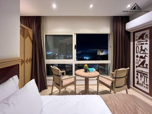 Hostal Grand Museum Guest House, Pyramids View