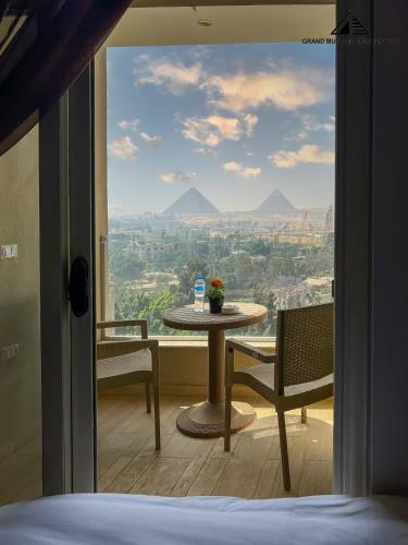 Hostal Grand Museum Guest House, Pyramids View