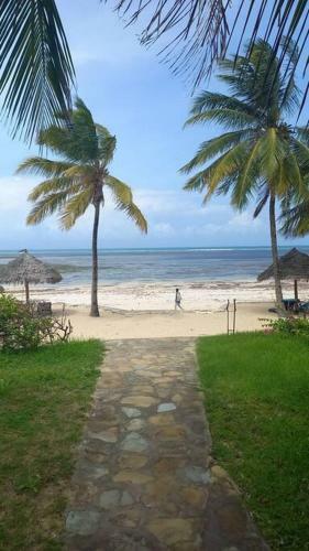 Gin 24 Habour Key Villas