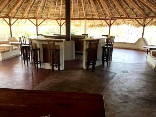 Location De Vacances Vue Sur Mer � Petite Plage