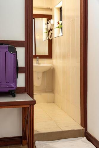 Hostal Room In Bb - Prideinn Express Nyali