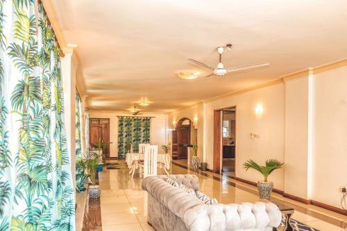 Nyali Front Row Oceanic Apartments